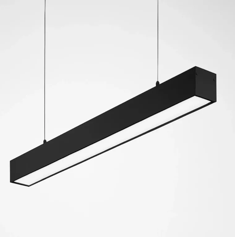 LAMPA LINIOWA PRZEMYSŁOWA PODWIESZANA PHILIPS PLAINVIEW SP140P CZARNA