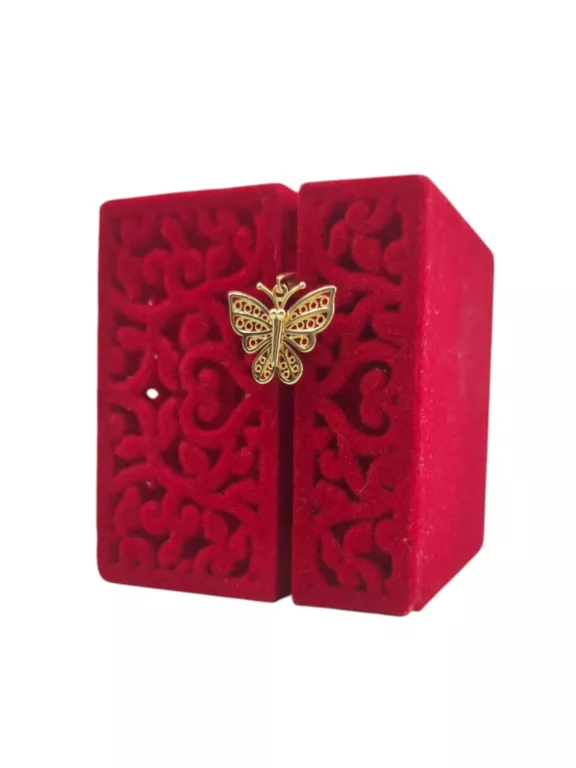 ŚLICZNA ZAWIESZKA MOTYLEK 0,89G 585 1,5CM