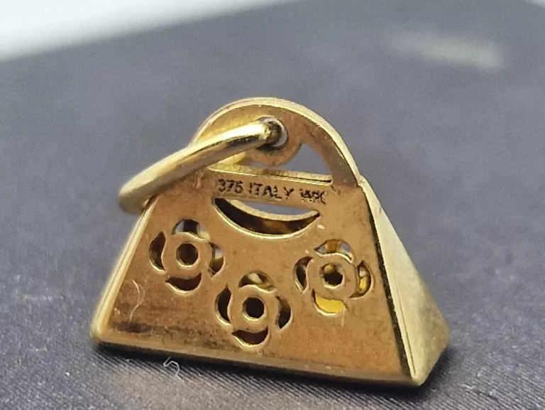 ZŁOTA ZAWIESZKA TOREBKA 0,56G PR. 375