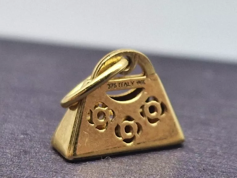 ZŁOTA ZAWIESZKA TOREBKA 0,56G PR. 375