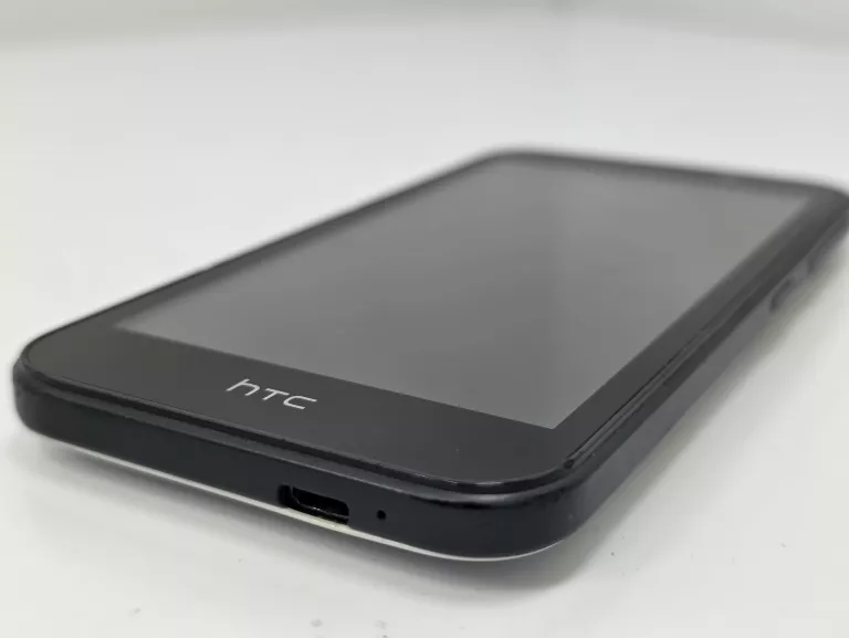 TELEFON HTC DESIRE 320 8GB CZARNO-BIAŁY