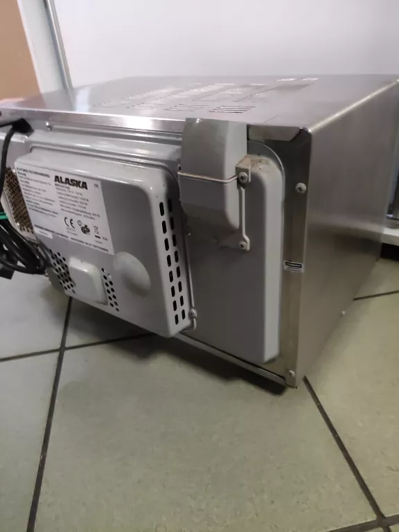 kuchenka-mikrofalowa-beztalrzowa-alaska-mwd3923gs-moc-mikrofal-800