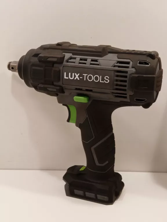 klucz-udarowy-lux-tools-a-ssr-20-maksymalny-moment-obrotowy-400