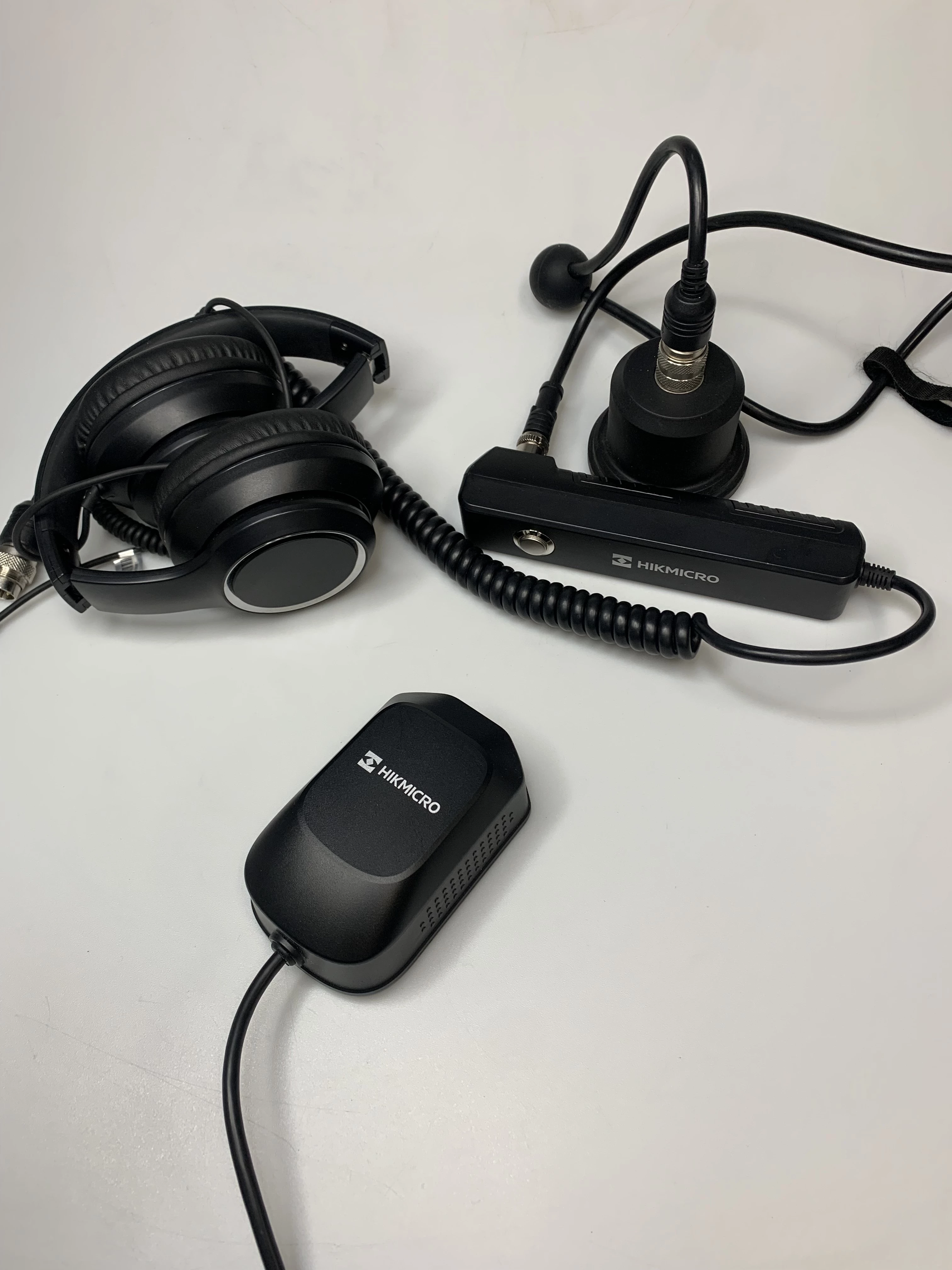 geofon-do-wyciekow-wody-akustyczny-detektor-hikmicro-ad21-product-id-cc208d83-219e-4fc4-af1c-092c75b8b6fb