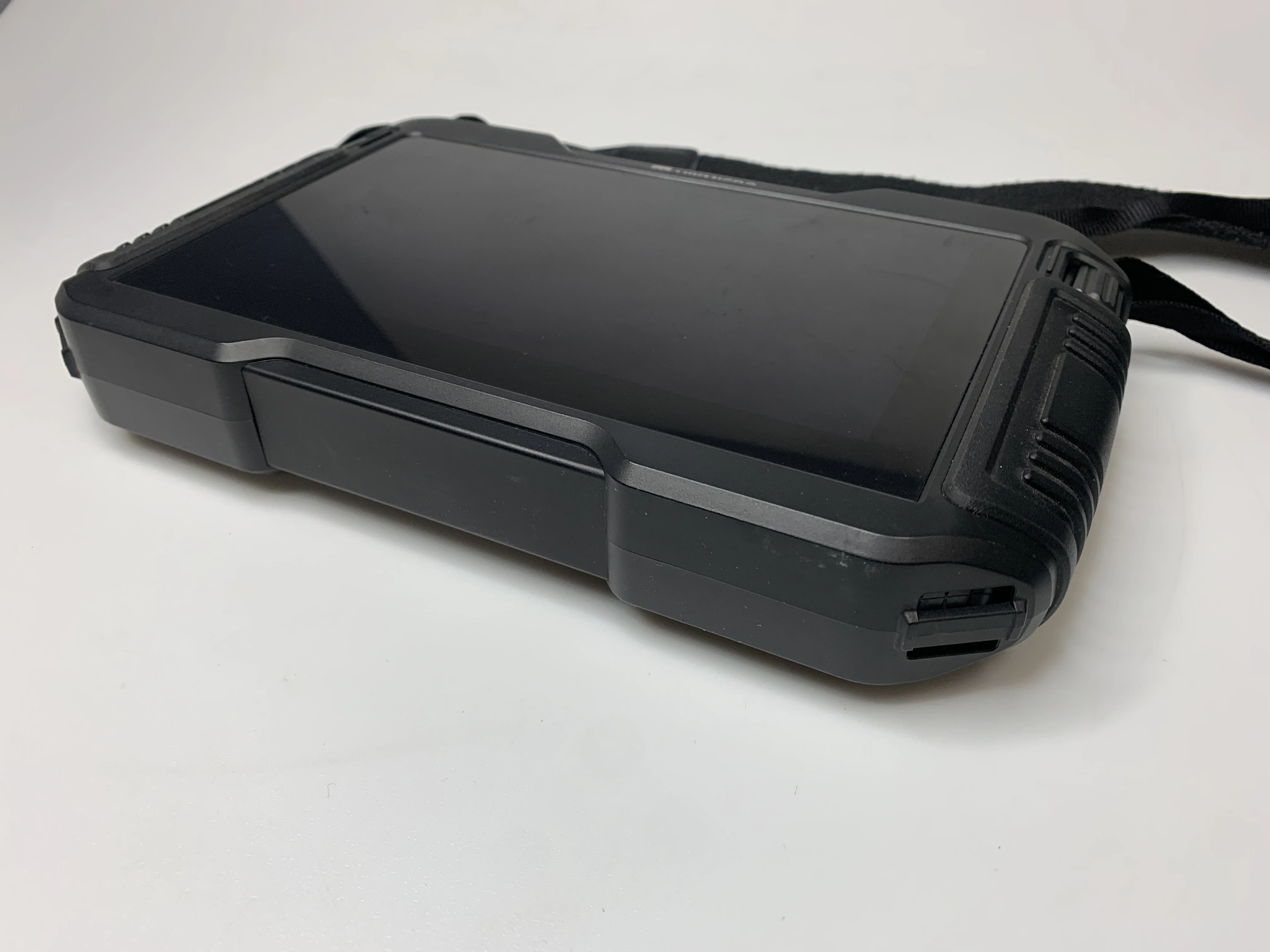 geofon-do-wyciekow-wody-akustyczny-detektor-hikmicro-ad21-stan-11323-2