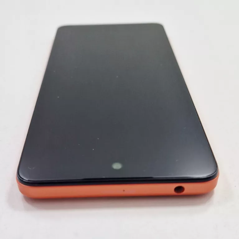 MOTOROLA MOTO G04S 4/64 GB POMARAŃCZOWY