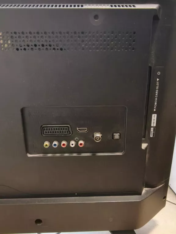 TELEWIZOR LG LED 32' 32LH500D + PILOT