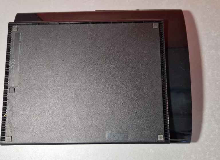KONSOLA PS3 + 2PAD+ ZESTAW MOVE+ OKABL