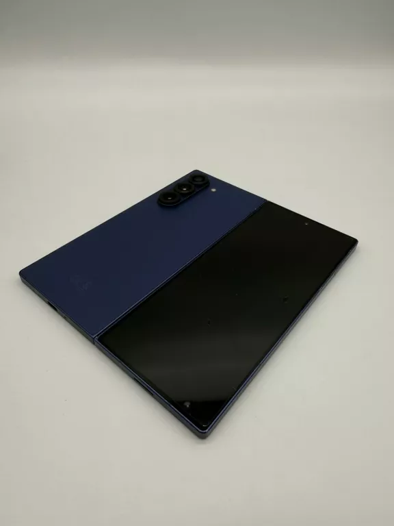 telefon-samsung-galaxy-z-fold6-12gb512gb-pudelko-przekatna-ekranu-63