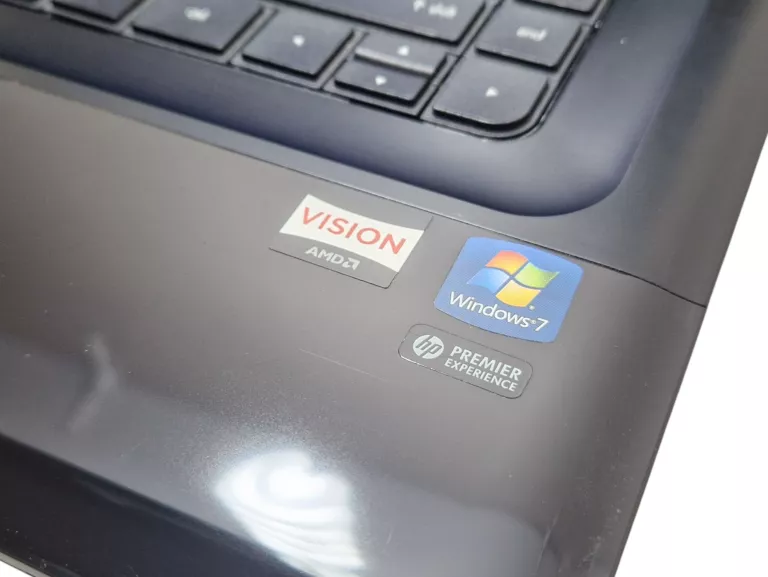 LAPTOP COMPAQ PRESARIO CQ58 AMD E-300 4GB 500GB W10