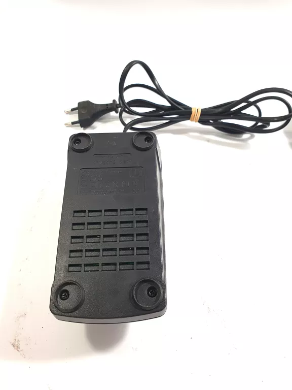 bosch-ladowarka-al-1814-cv-li-ion-144v-i-18v-ean-gtin-4059952547961