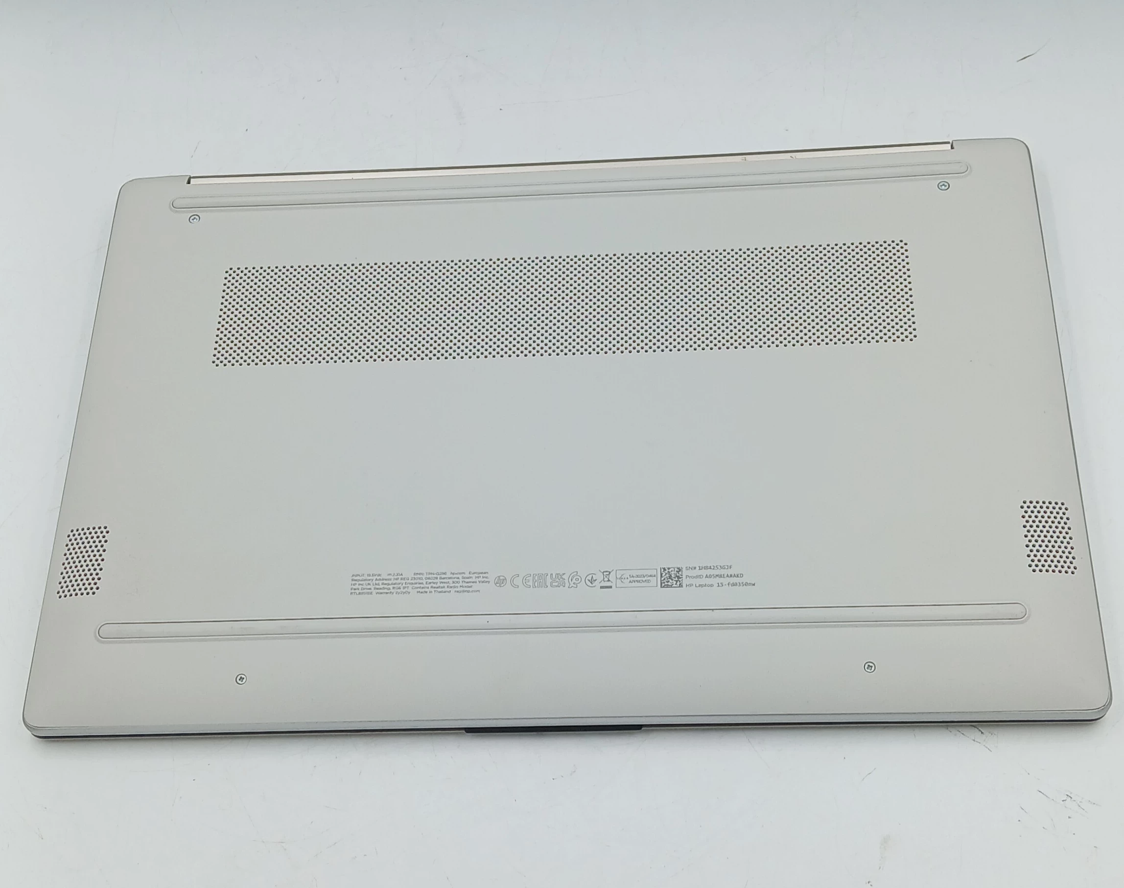 laptop-hp-15-fd0350nw-kod-producenta-15-fd0350nw