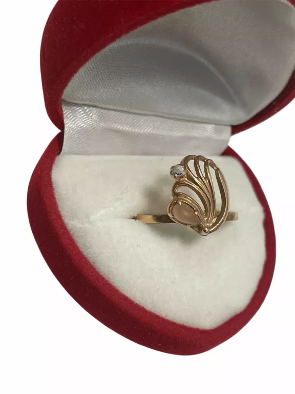 ZŁOTY PIERŚCIONEK PR.585 W.2,54G R.15