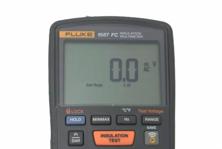 multimetr-reczny-fluke-1587-fc-ean-gtin-0095969796620