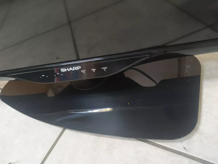 TELEWIZOR SHARP LC-39LE650V