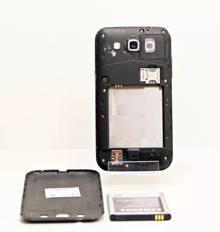 TELEFON SAMSUNG GT-I8552