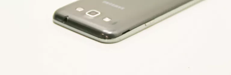 TELEFON SAMSUNG GT-I8552