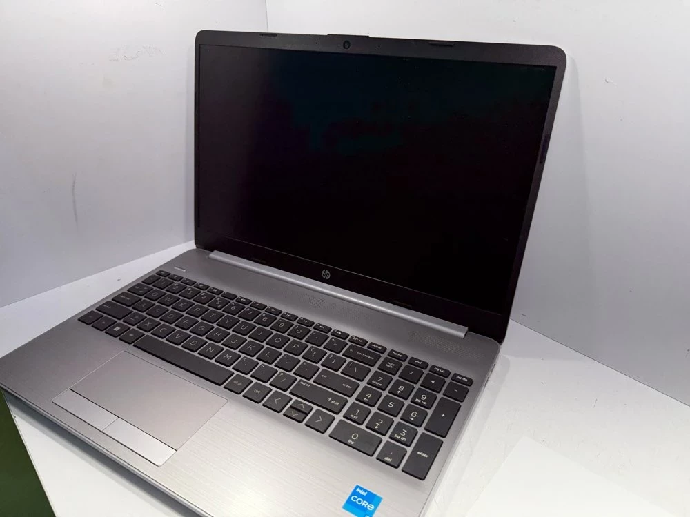 laptop-hp-notebook-250-g8-i38gb-karton-rozdzielczosc-px-4474-211457