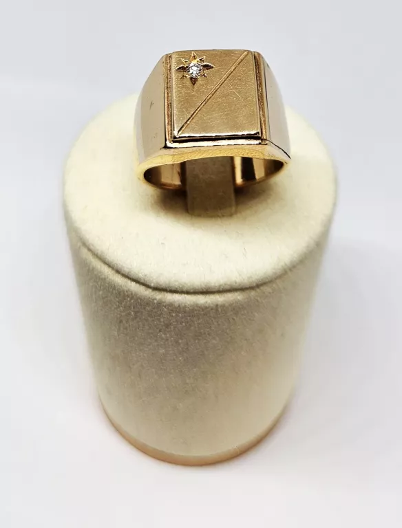 zloty-sygnet-z-brylantami-1574-g-proba-750-kolor-249512-1647429