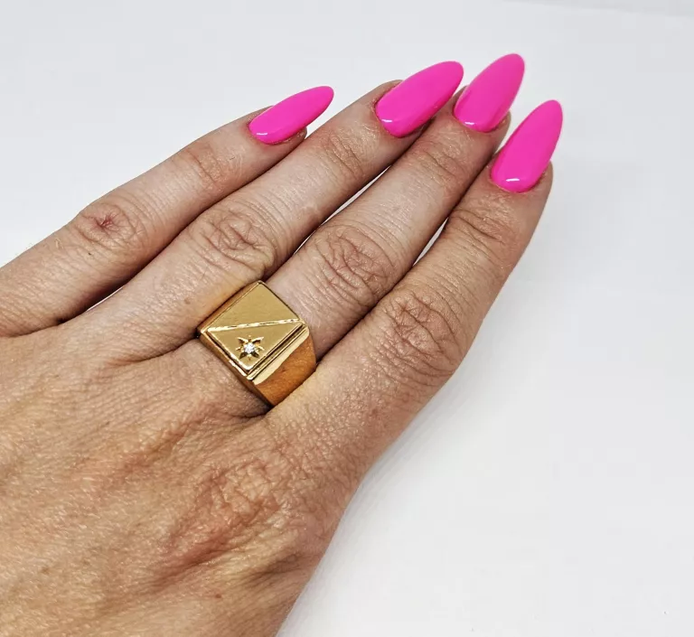 zloty-sygnet-z-brylantami-1574-g-proba-750-plac-wolnosci-10-konin