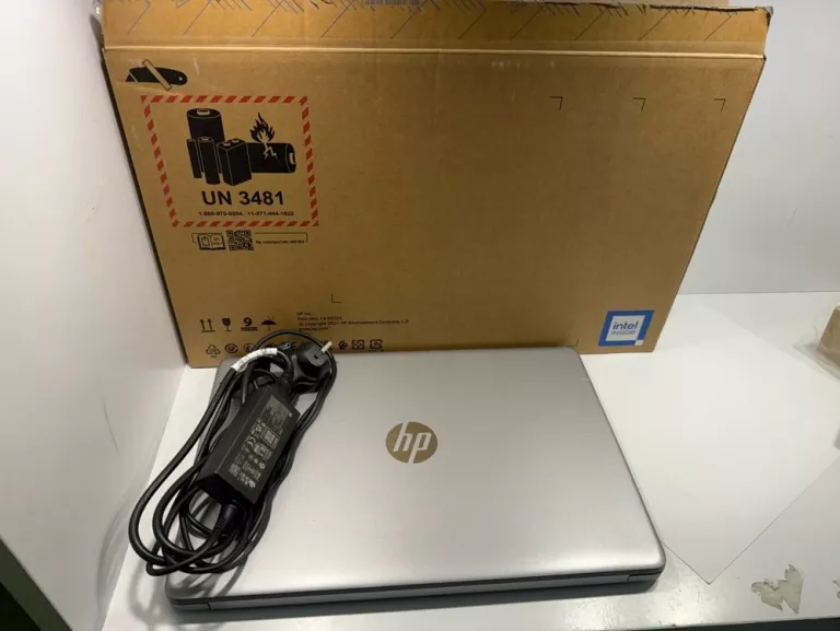 laptop-hp-notebook-250-g8-i38gb-karton-stan-11323-2