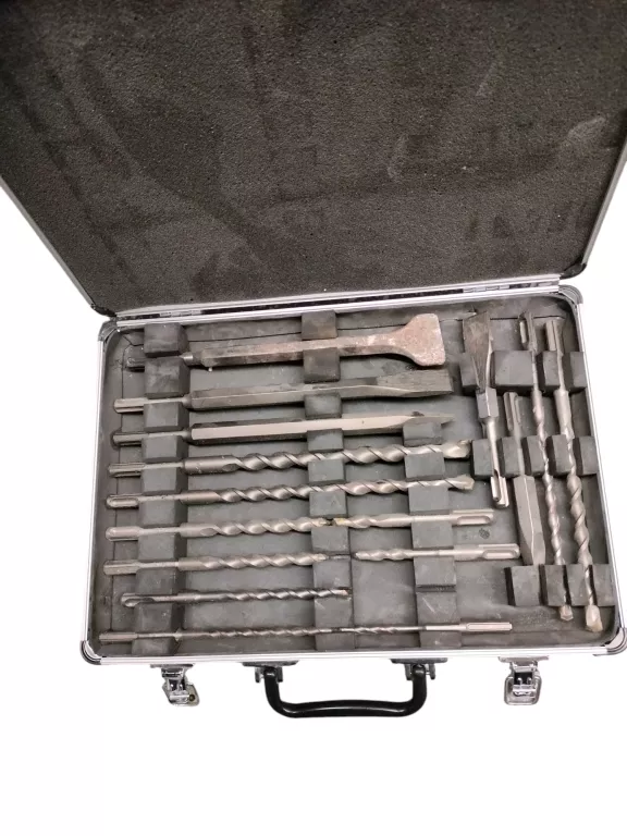 MAKITA D-42444 WIERTŁA DŁUTA SDS 17 SZT