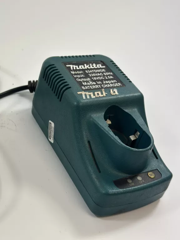 6347DWDE MAKITA ŁADOWARKA