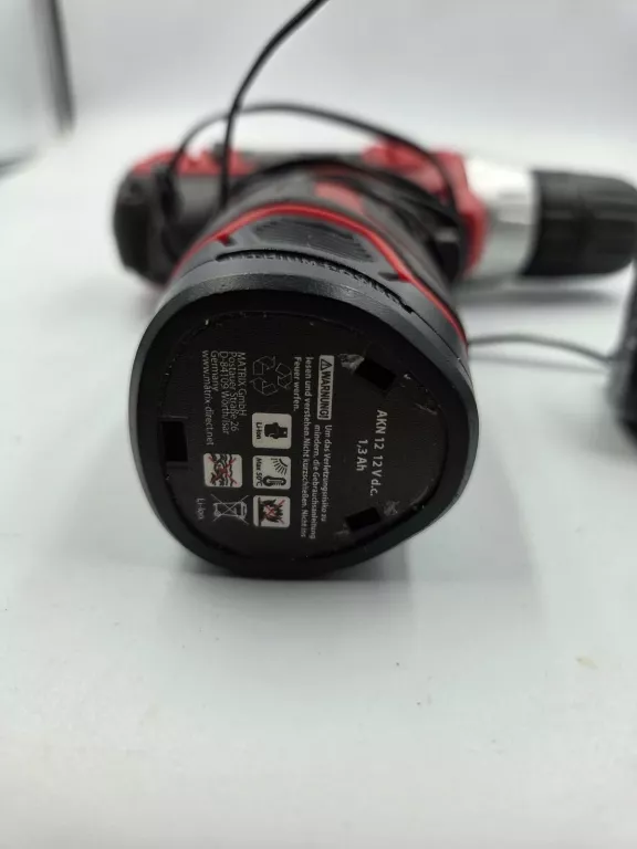 WKRĘTARKA AKUMULATOROWA MATRIX AKN 12 V ŁADOWARKA
