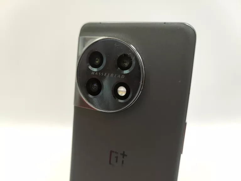 TELEFON ONEPLUS X HASSELBLAD 11 5G 16/256GB TITAN BLACK
