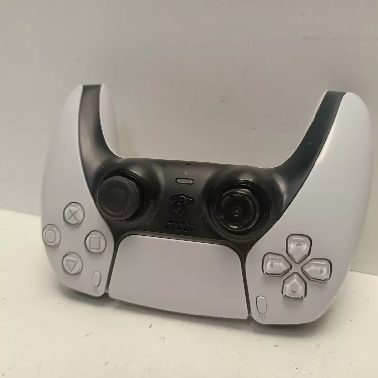 BIAŁY PAD DO PS5