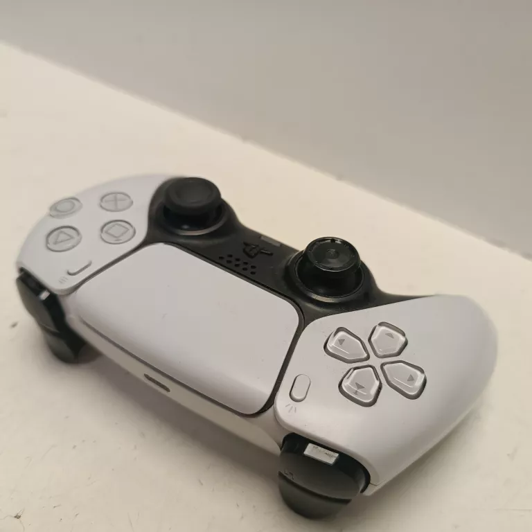 BIAŁY PAD DO PS5