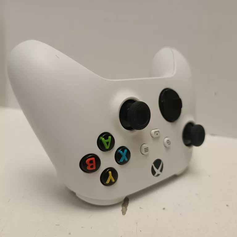 PAD DO XBOX SERIES S/X BIAŁY