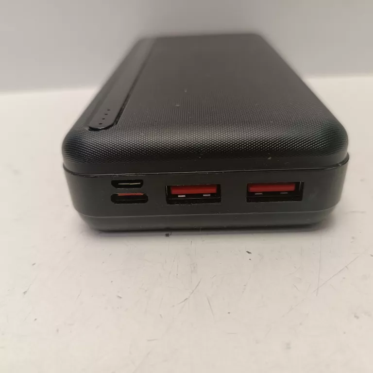 POWERBANK CZARNY PB1-201 20000MAH