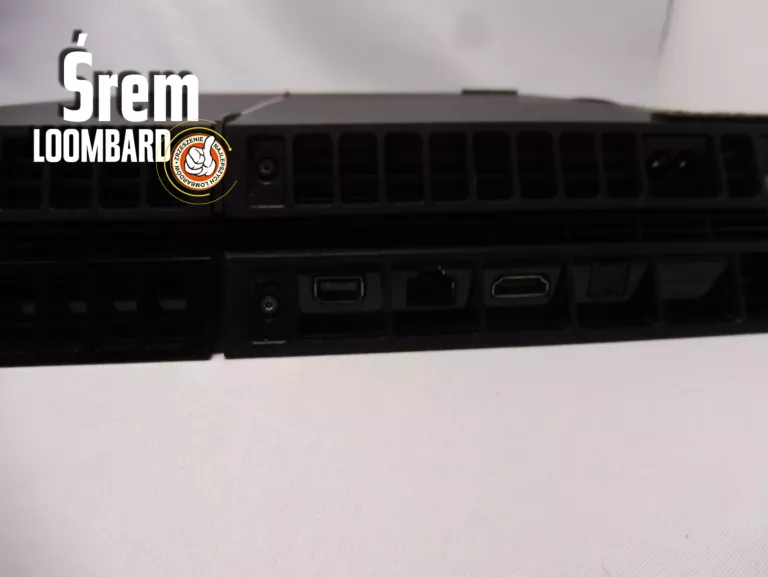 KONSOLA PS4 FAT 500GB, GRA, OKABLOWANIE, PAD, STAN DB!