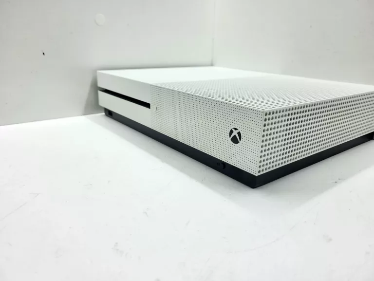 KONSOLA XBOX ONE S 1TB + 2 PADY