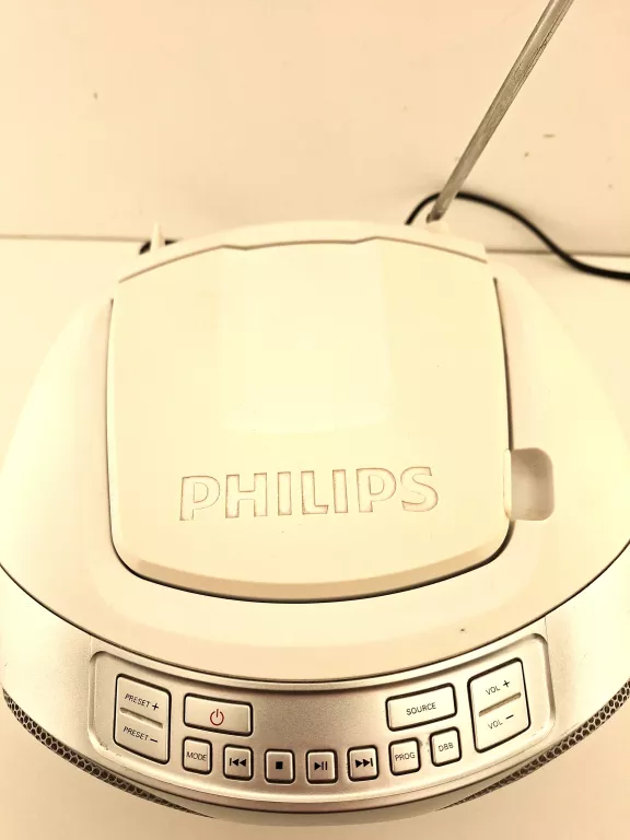 RADIOODTWARZACZ PHILIPS AZ215S/12 SREBRNY