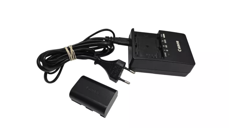 aparat-cyfrowy-canon-eos-r6-kod-producenta-4082c003