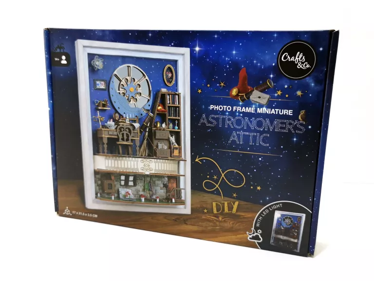 MINIATUROWA RAMKA NA ZDJĘCIA OŚWIETLENIE LED CRAFTS & CO ASTRONOMERS ATTIC