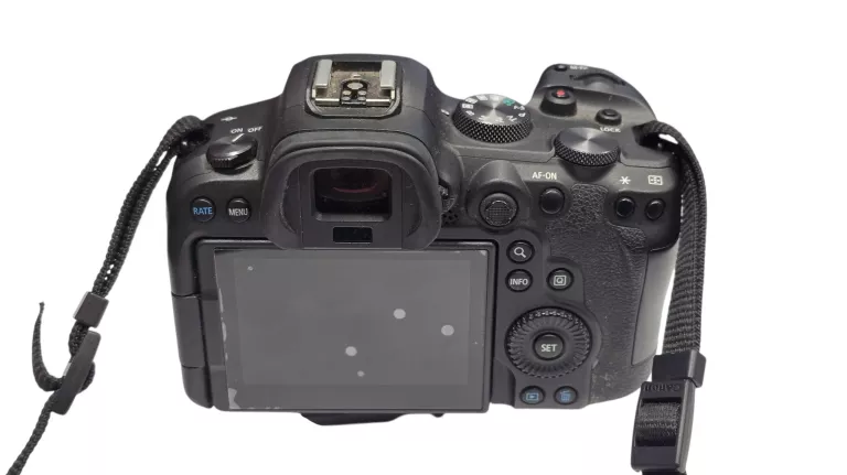 aparat-cyfrowy-canon-eos-r6-stan-11323-2