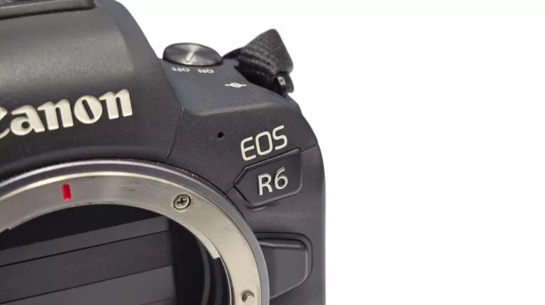 aparat-cyfrowy-canon-eos-r6-rozmiar-matrycy-206882-228766