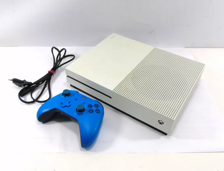 KONSOLA XBOX ONE S 1TB + PAD + OKABLOWANIE