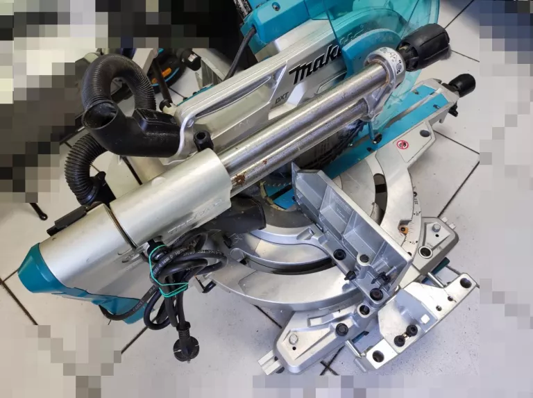 PIŁA UKOSOWA MAKITA LS1219L