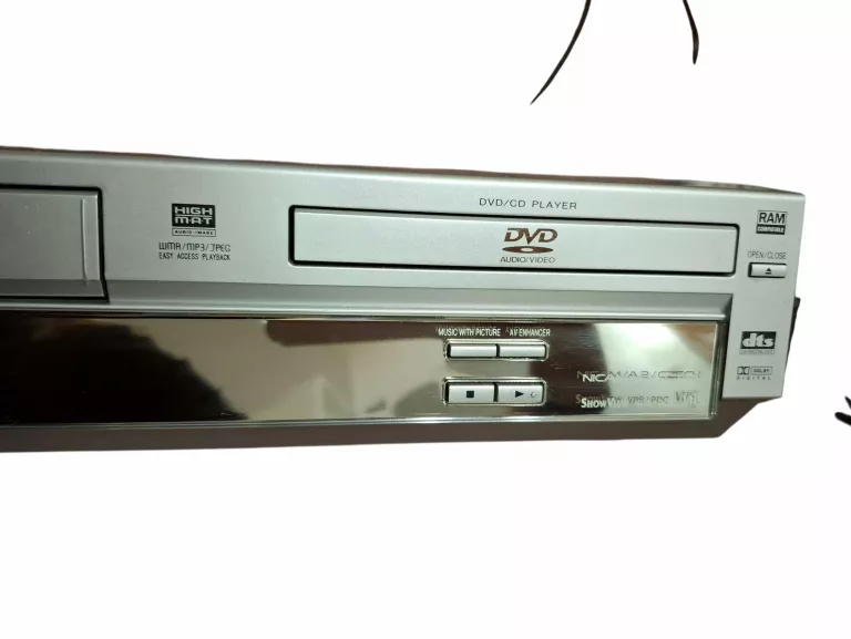 magnetowiddvd-panasonic-nv-vp31-model-nv-vp31