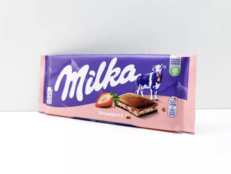 CZEKOLADA MILKA Z NADZIENIEM TRUSKAWKOWYM 100G