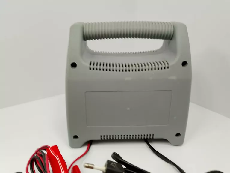 prostownik-tesco-6a12v-stan-11323-2