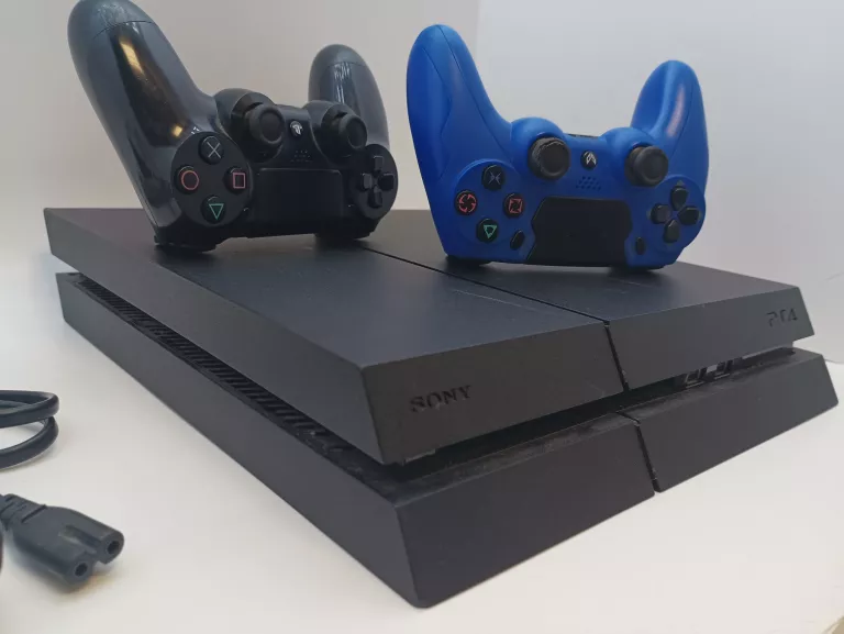 KONSOLA PS4 SONY CUH-1216B 1TB+2 PADY+OKABLOWNIE