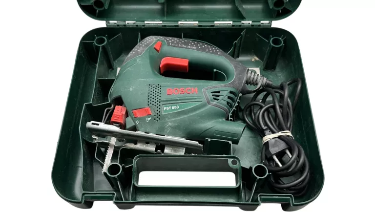 WYRZYNARKA BOSCH DO DREWNA PANELI PST 650 500W