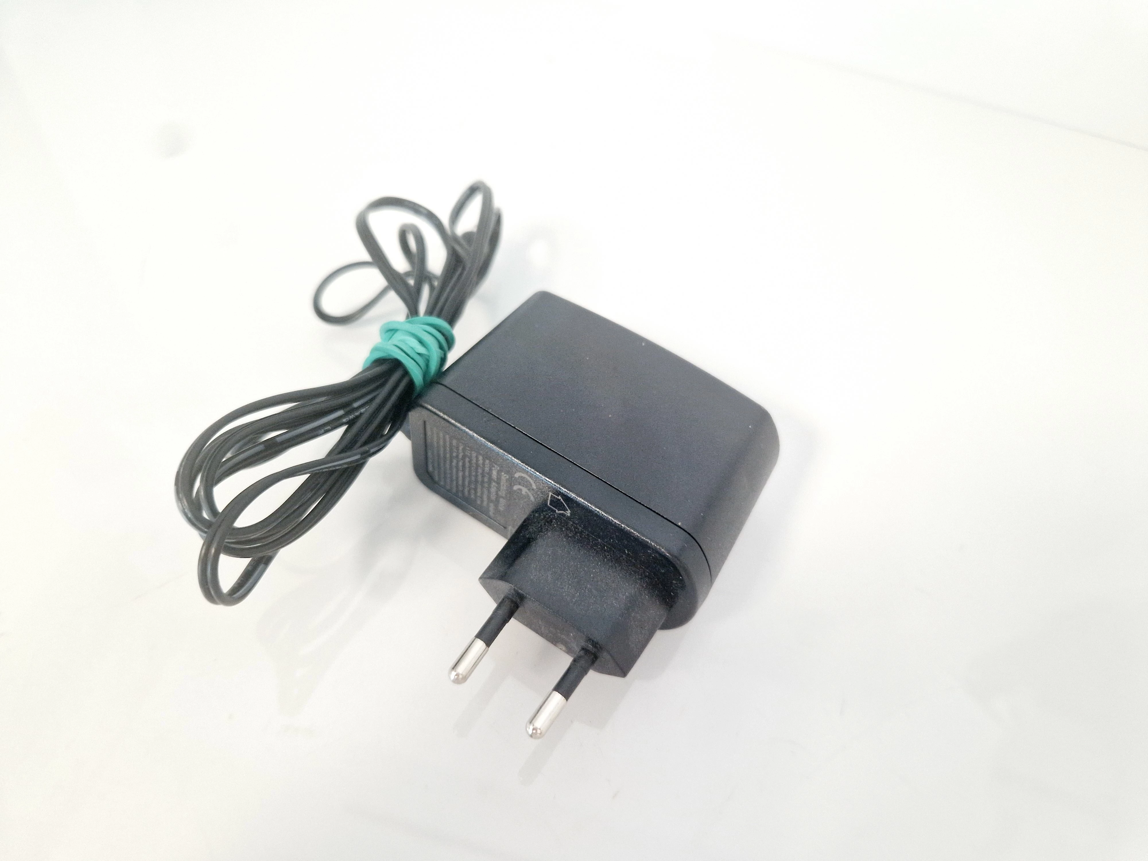 zestaw-ruter-wnc-t-mobile-internet-home-office-box-5g-odu-idu-bez-simlock-producent-248914-1989132