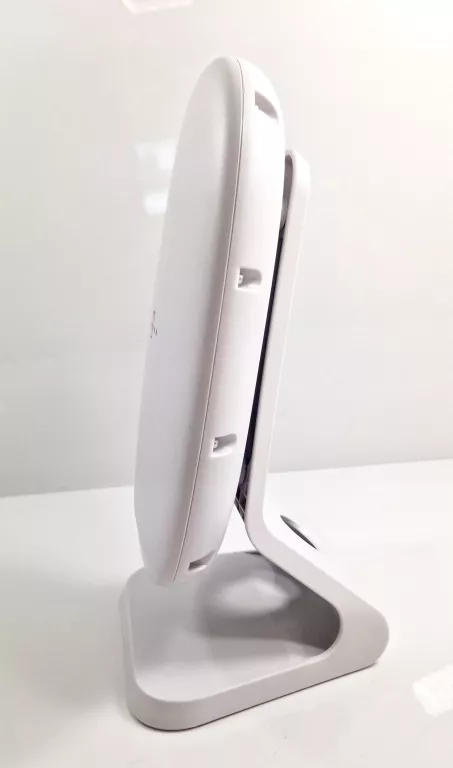 zestaw-ruter-wnc-t-mobile-internet-home-office-box-5g-odu-idu-bez-simlock-standard-pracy-portow-lan-227313-320361