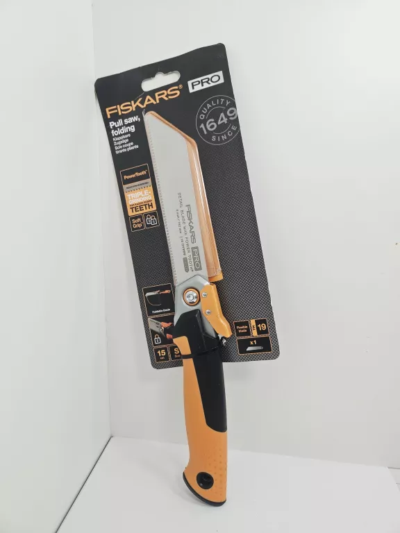 PIŁA SKŁADANA POWERTOOTH 15CM, 19 TPI FISKARS